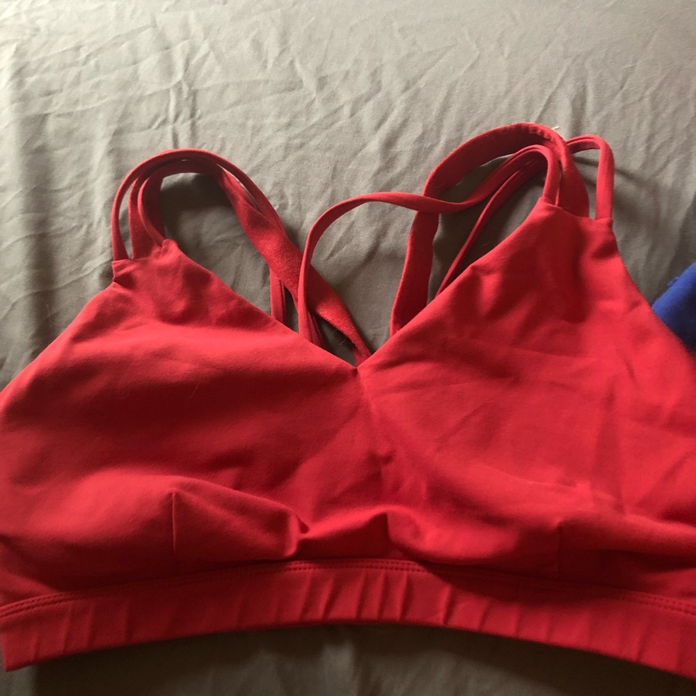Sports bra